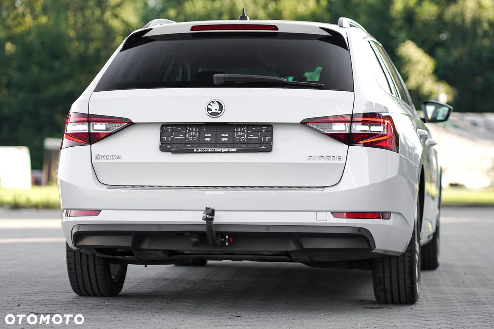 Skoda Superb 2.0 TDI Ambition DSG - 3