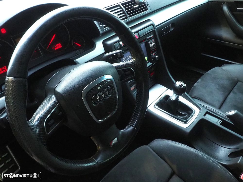 Audi A4 Avant 1.9 TDI m6 S-Line - 14