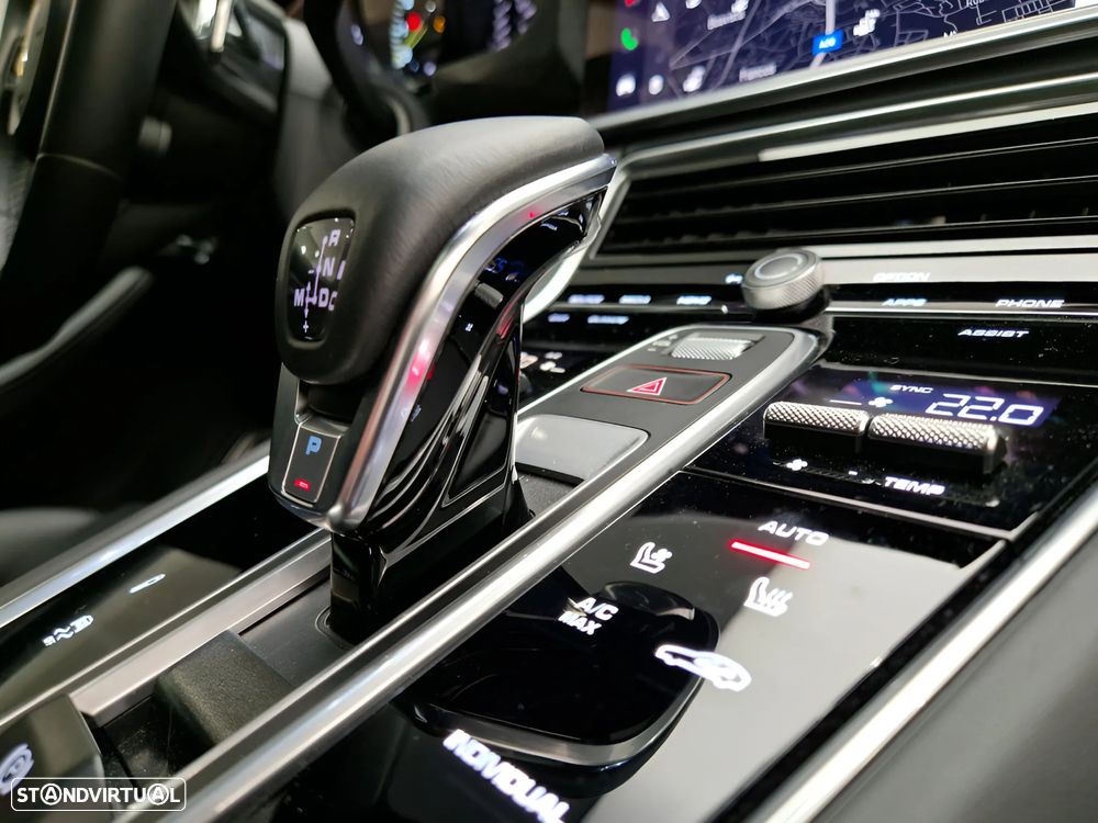 Porsche Panamera Sport Turismo 4 E-Hybrid Platinum Edition PDLS - 16