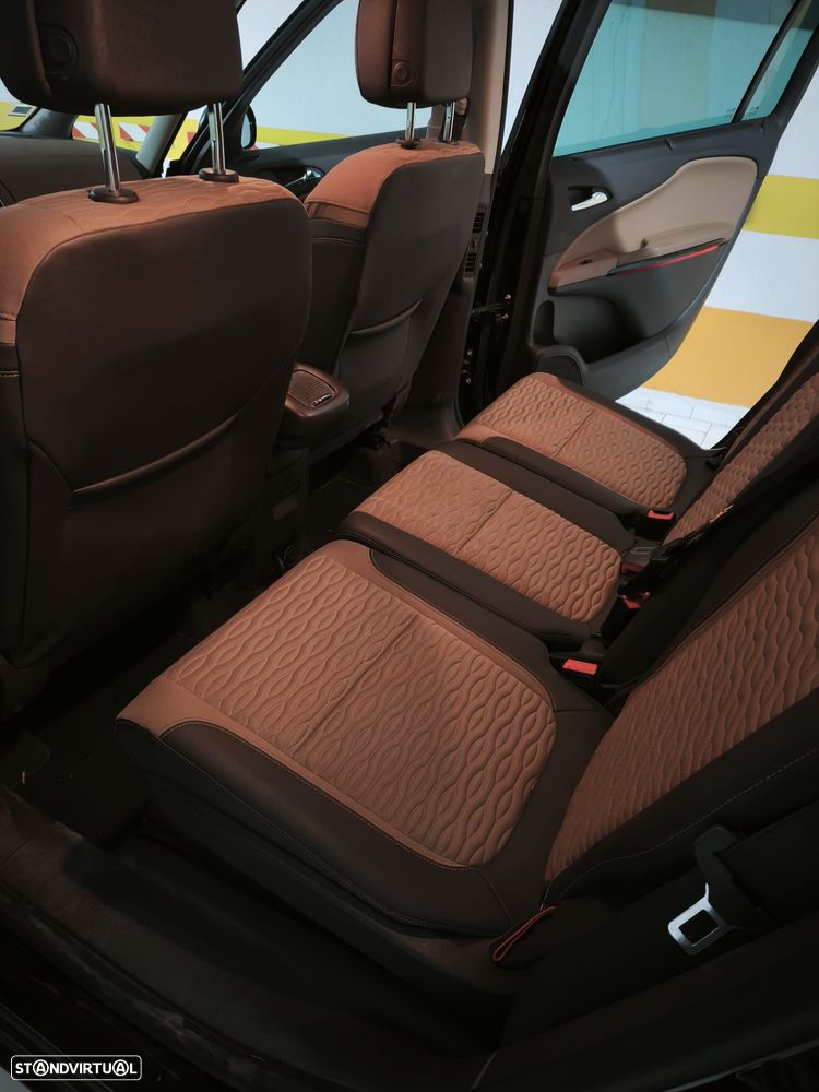 Opel Zafira 1.6 CDTi Cosmo - 14