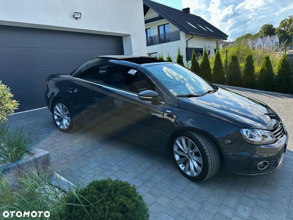 Volkswagen Eos 2.0 TDI DPF BlueMotion Technology Cup - 21
