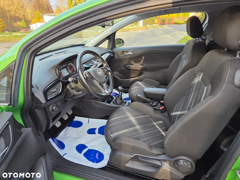 Opel Corsa 1.4 T GSi S&S - 11