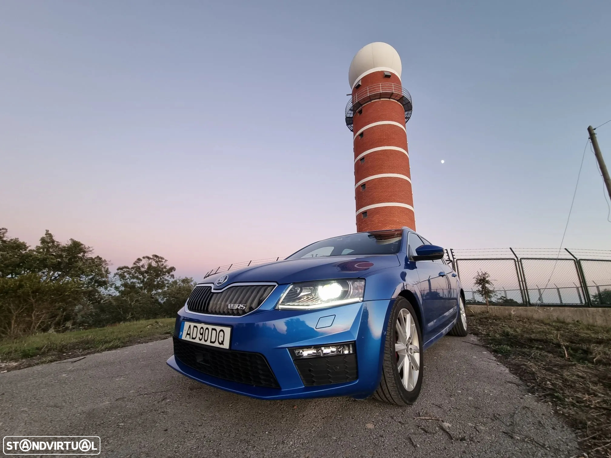 Skoda Octavia Break 2.0 TDI 4x4 DSG RS - 4