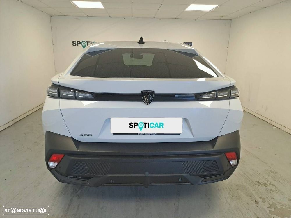 Peugeot 408 1.2 Hybrid Allure e-DCS6 - 7
