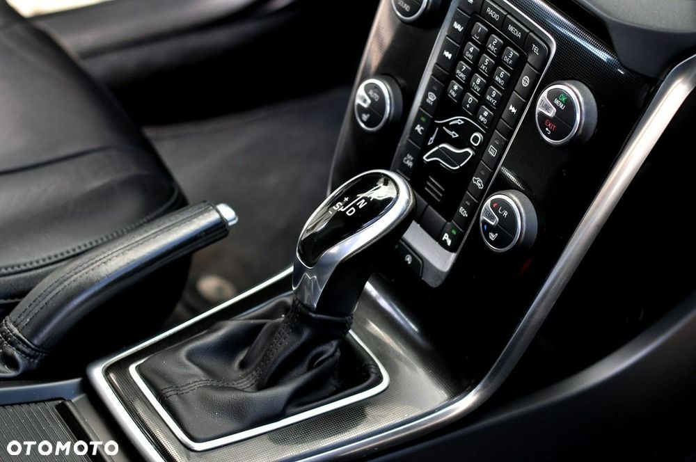 Volvo V40 D2 Geartronic Inscription - 21