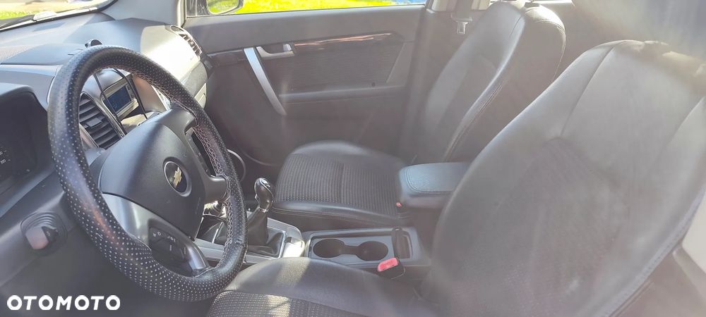 Chevrolet Captiva 2.2 2WD LT - 9