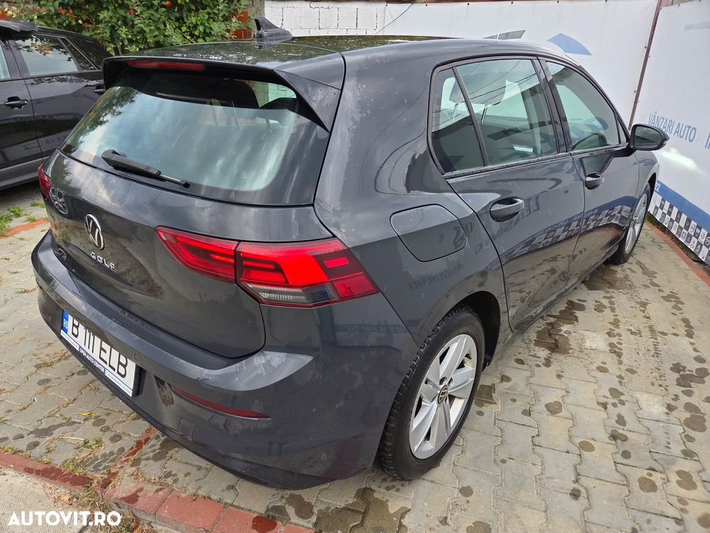 VOLKSWAGEN Golf 2022 — imagine 7