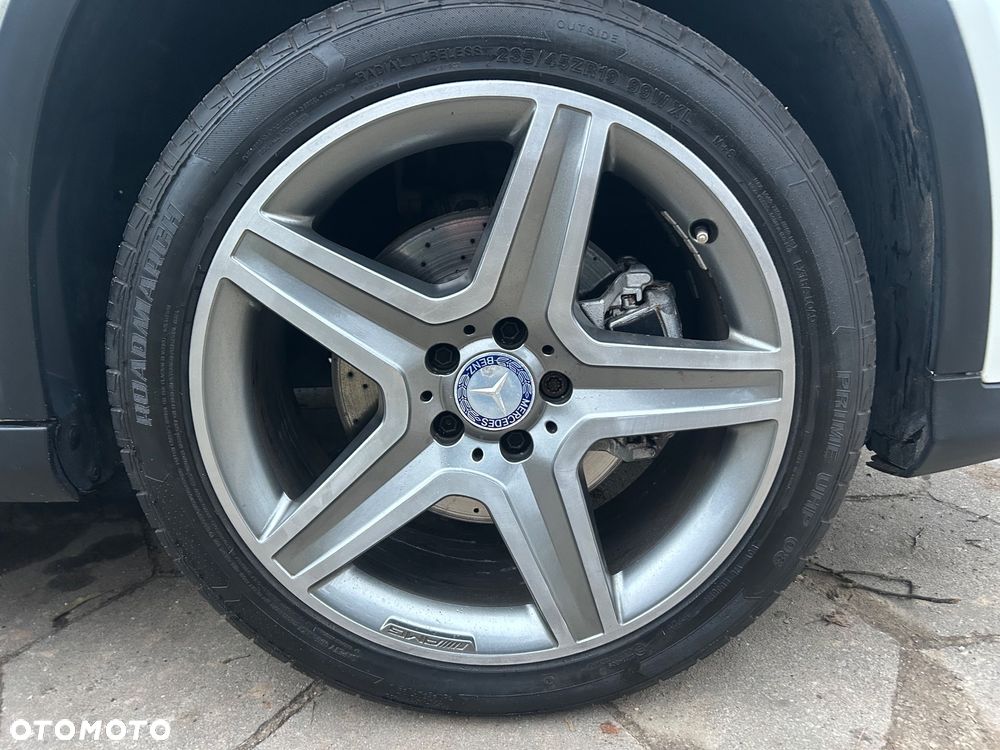 Mercedes-Benz GLA 250 4Matic 7G-DCT AMG Line - 9