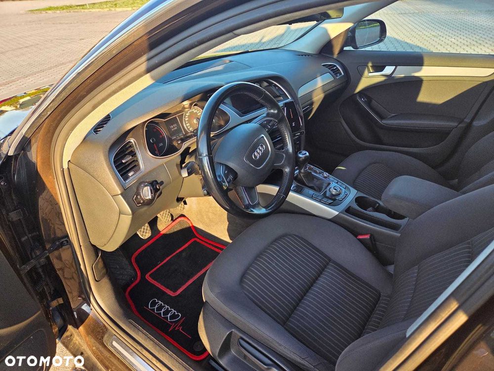Audi A4 Avant - 6