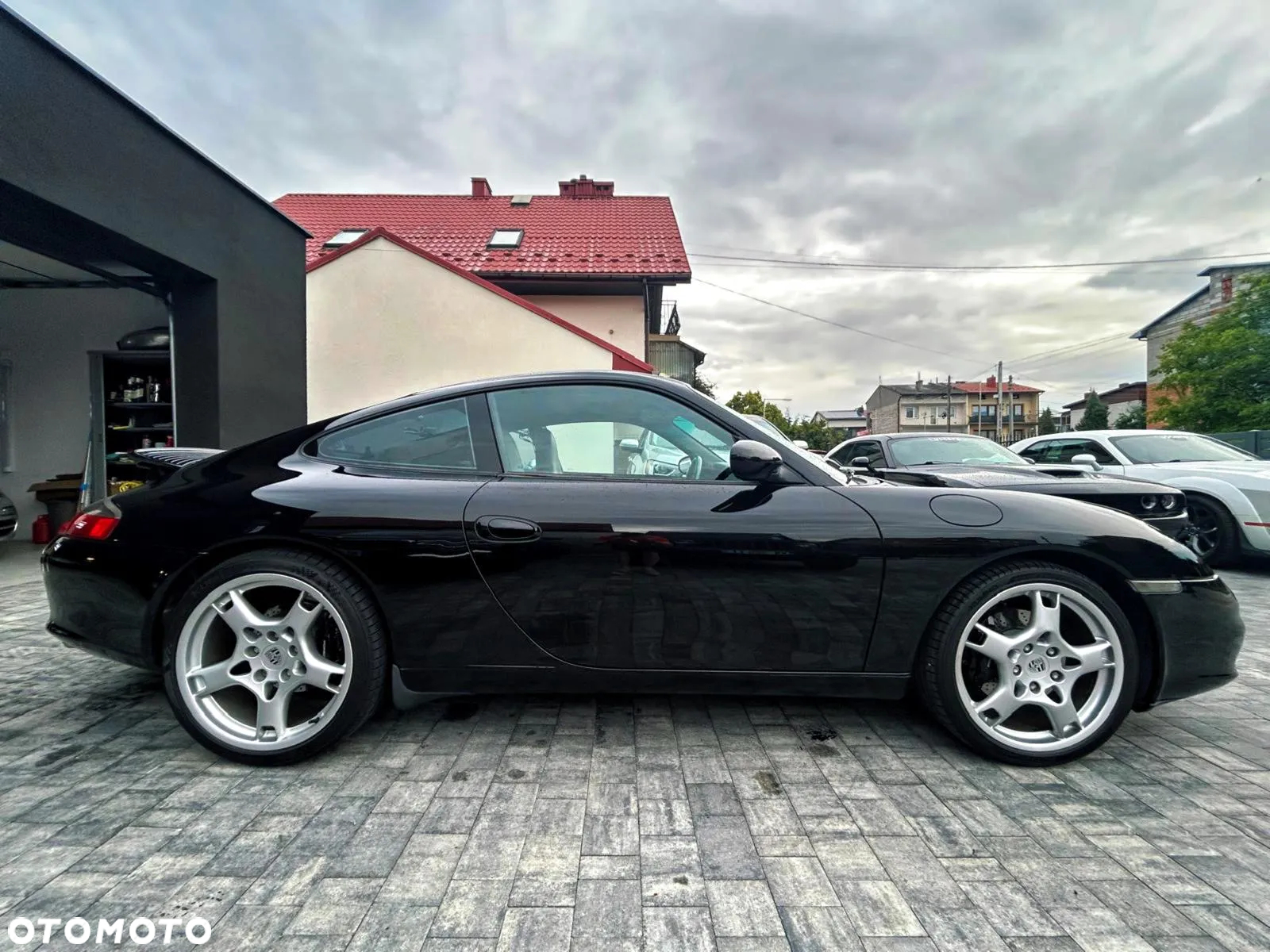 Porsche 911 Carrera - 7