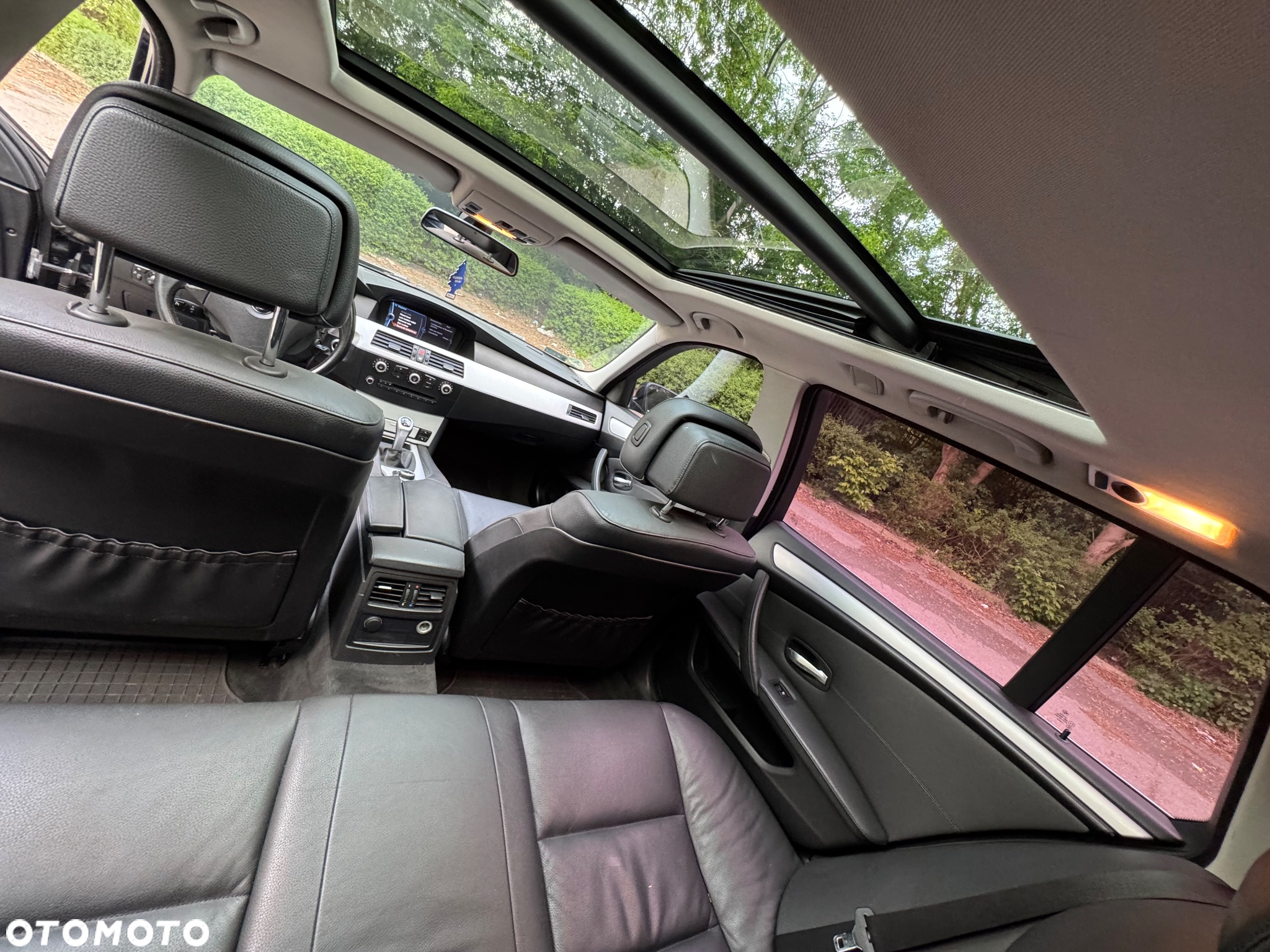 BMW Seria 5 520d Touring Edition Lifestyle - 39