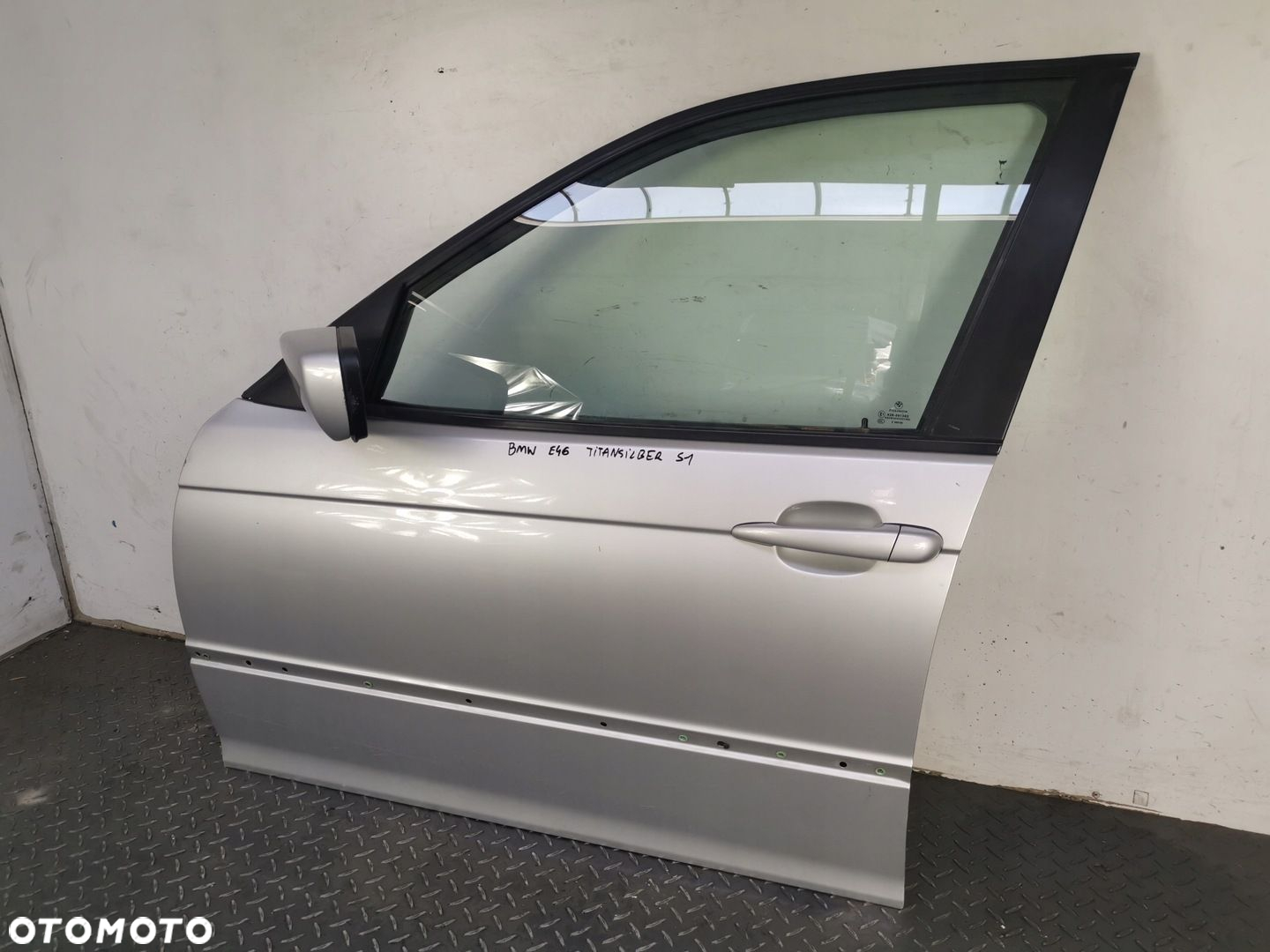 BMW E46 DRZWI LEWE LEWY PRZÓD TITANSILBER 354 - 2