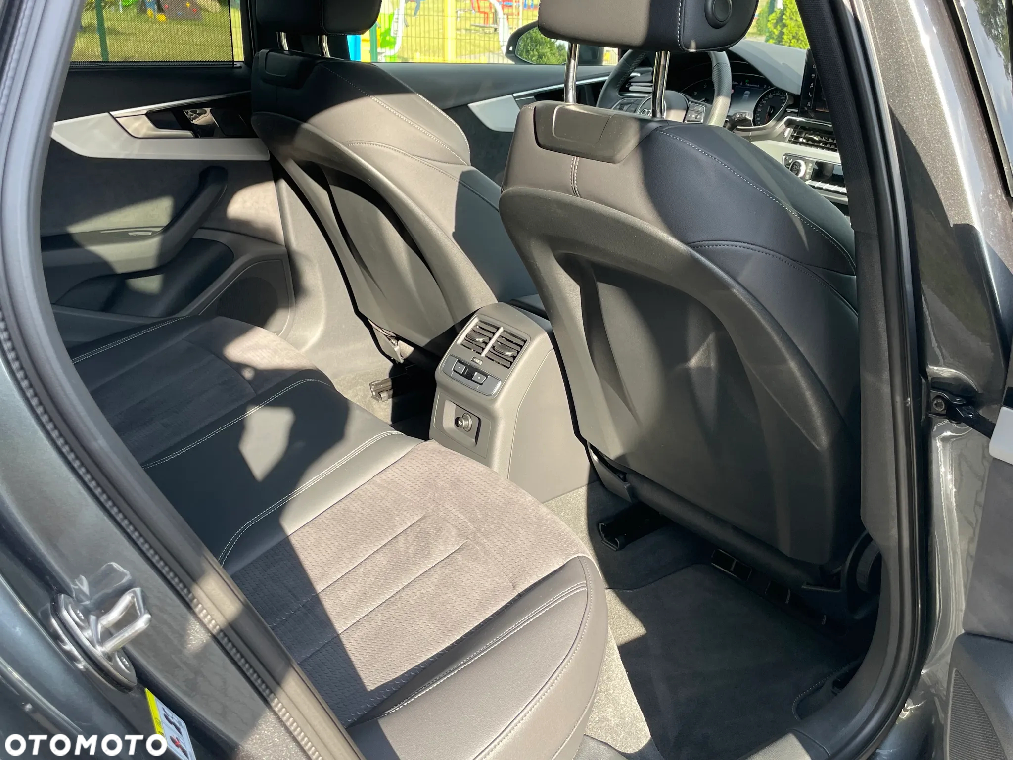 Audi A4 Avant 40 TDI S tronic S line - 13