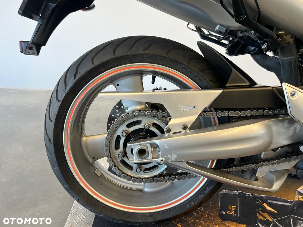 Yamaha MT - 20