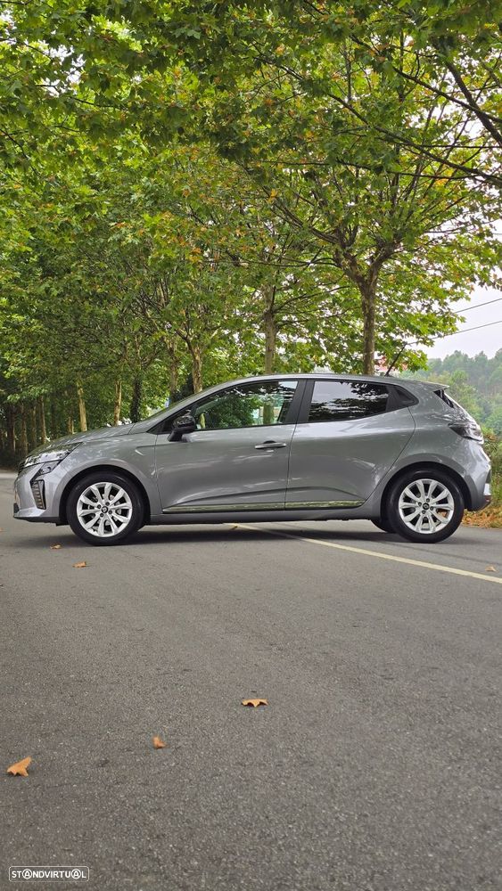 Renault Clio 1.0 TCe Techno Bi-Fuel - 3