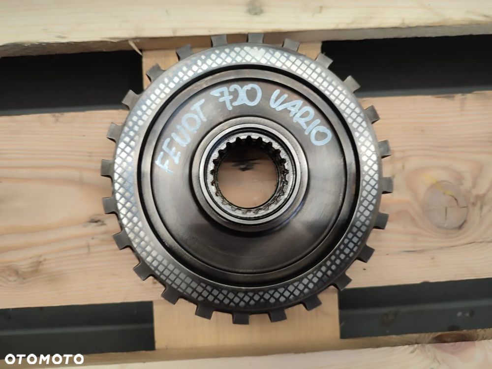 Tłok sprzęgła PTO 743150220021 Fendt 720 Vario - 9