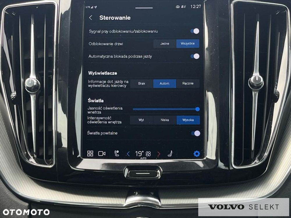 Volvo XC 60 - 21