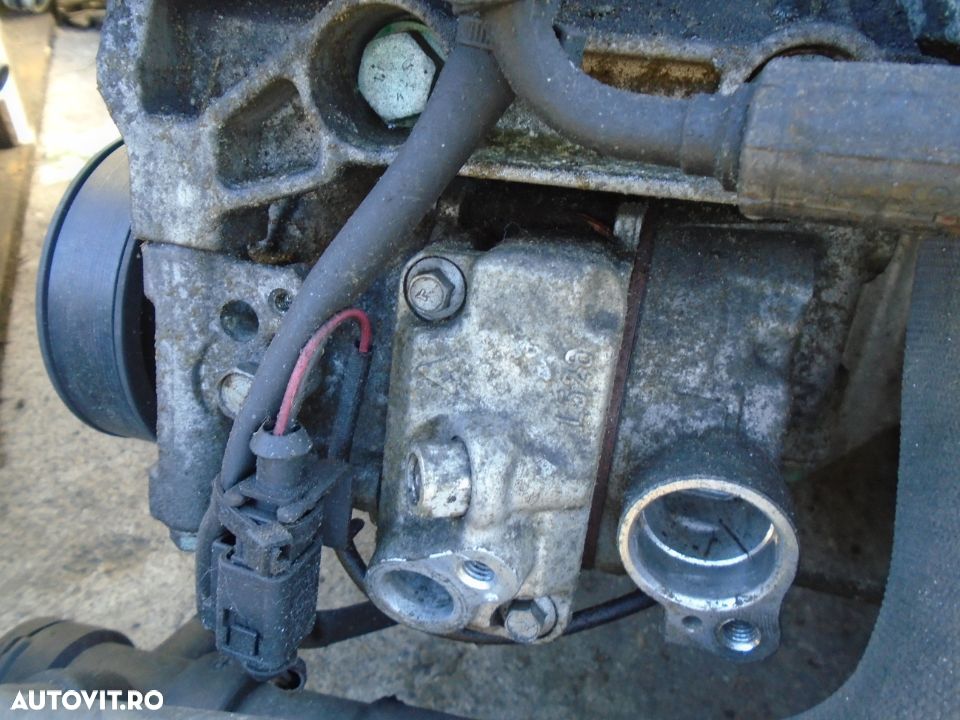 Compresor Clima Audi A4 1.9 TDI din 2005 - 1