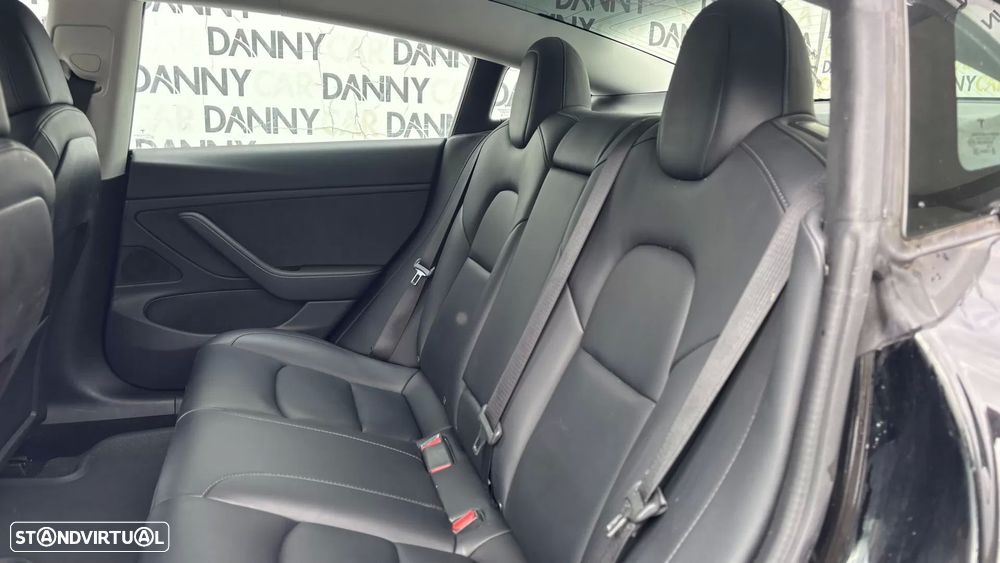 Tesla Model 3 Long Range RWD - 3
