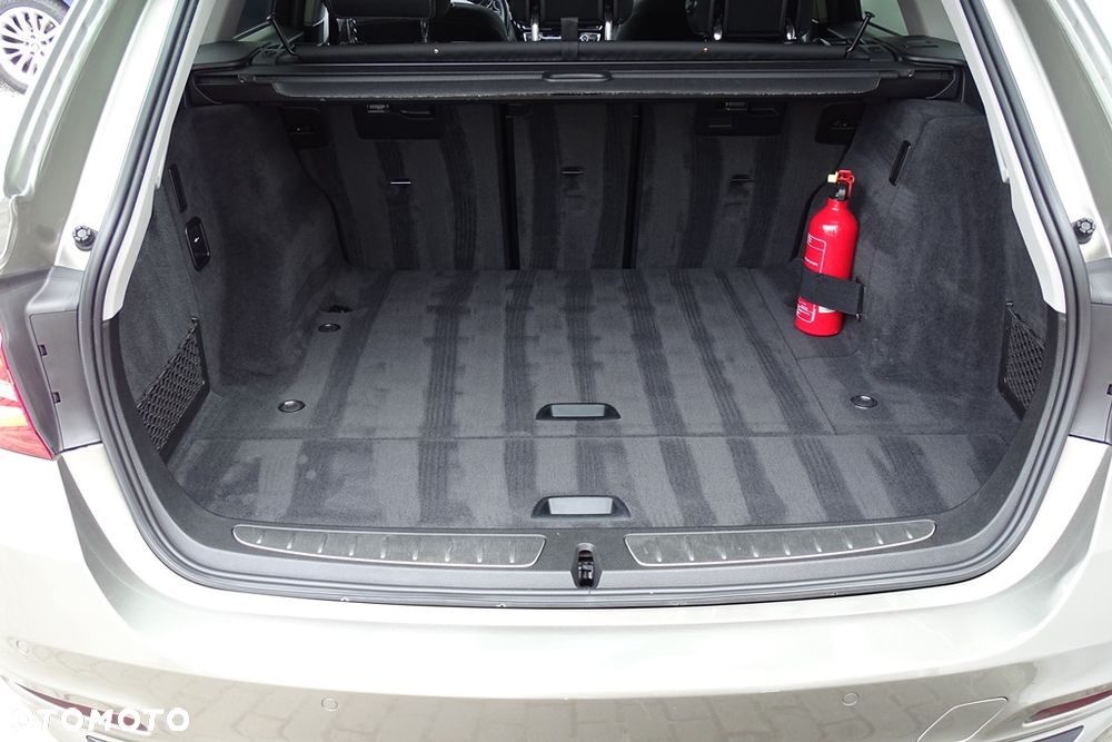 BMW Seria 3 320d xDrive Luxury Line sport - 25