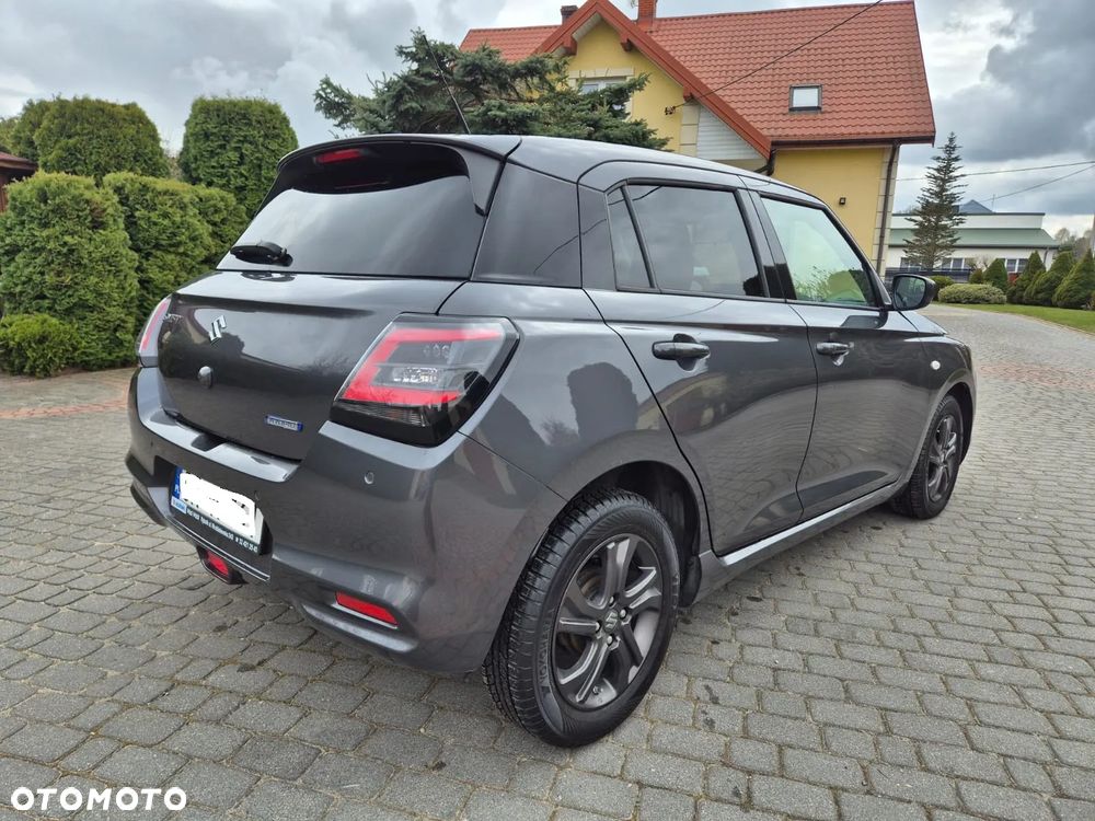 Suzuki Swift 1.2 Dualjet SHVS Premium Plus CVT - 2