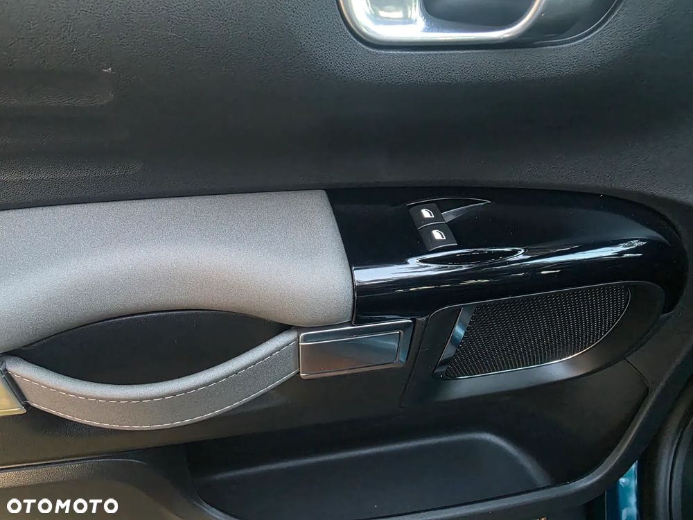 Citroën C4 Cactus 1.2 PureTech Shine S&S - 13