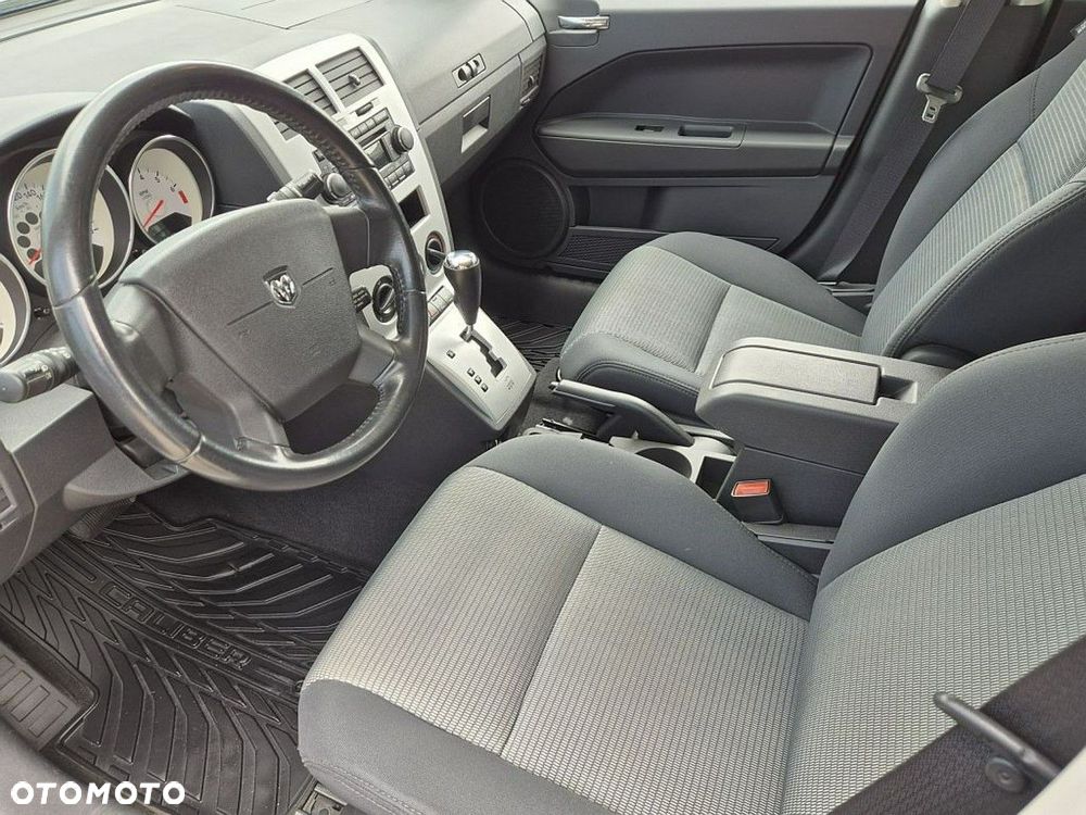 Dodge Caliber 2.0 CVT SXT - 9