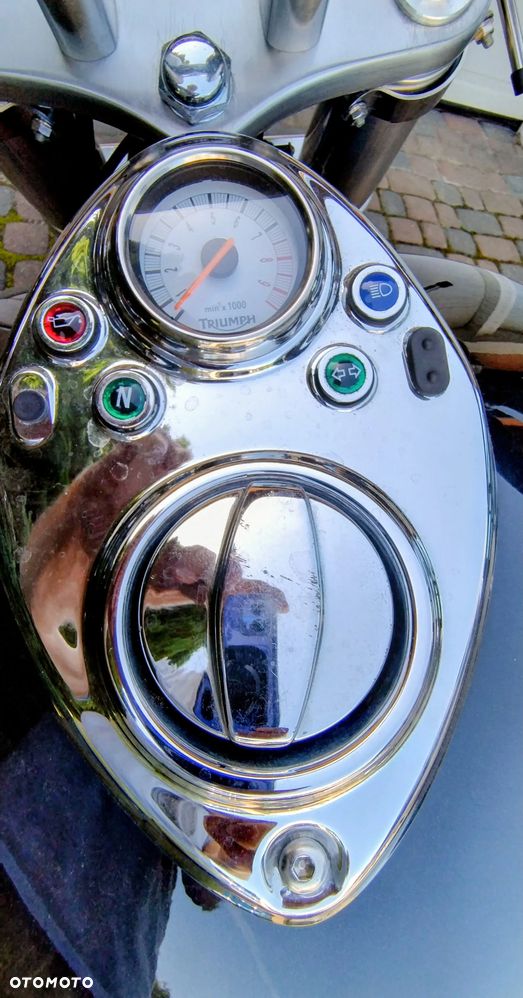 Triumph Speedmaster - 12