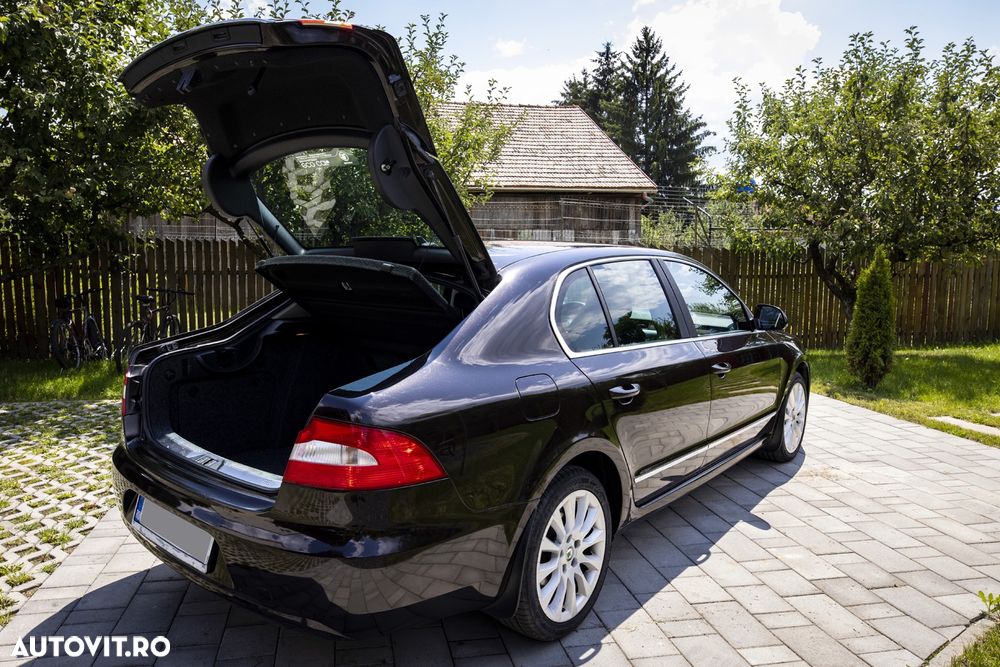 Skoda Superb 2.0 TDI Comfort - 4