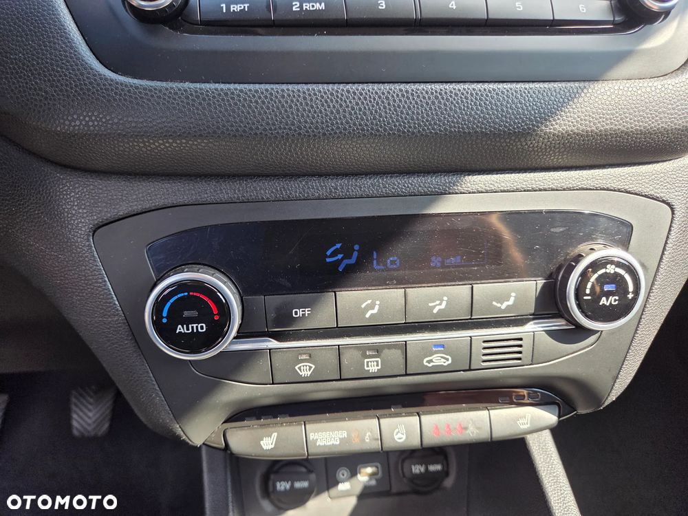 Hyundai i20 - 16