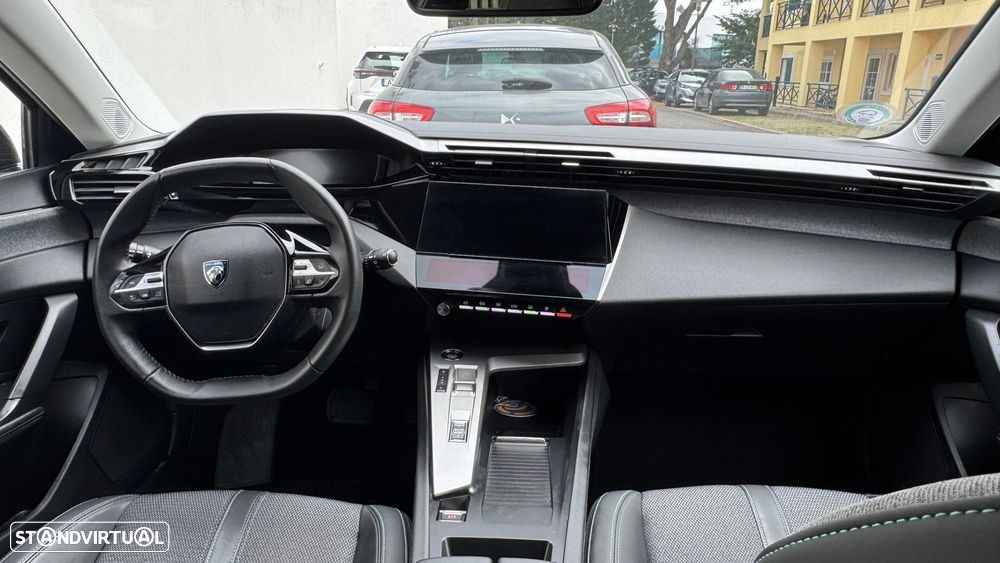 Peugeot e-308 156 Allure - 26