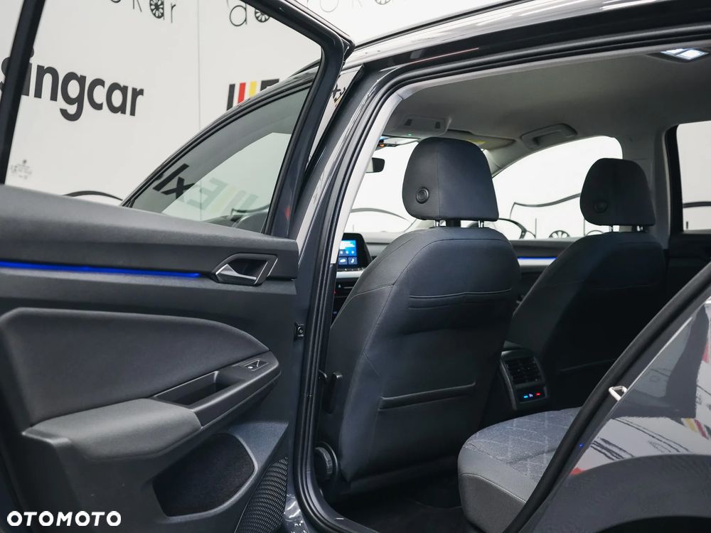 Volkswagen Golf - 15