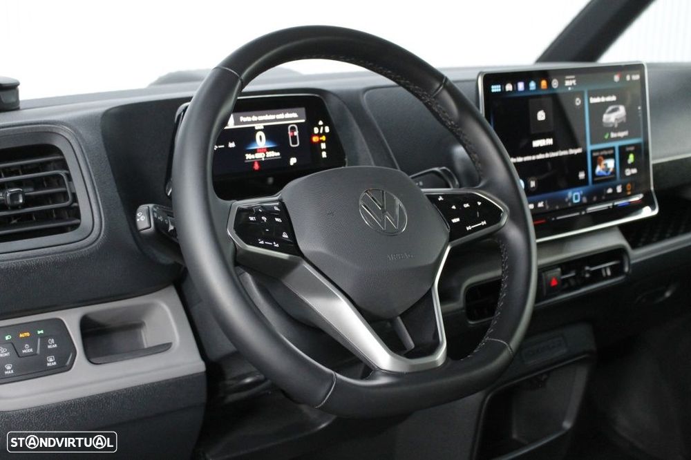VW id-buzz Cargo - 17