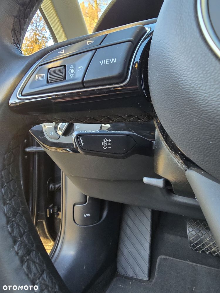 Audi A4 Limousine - 19