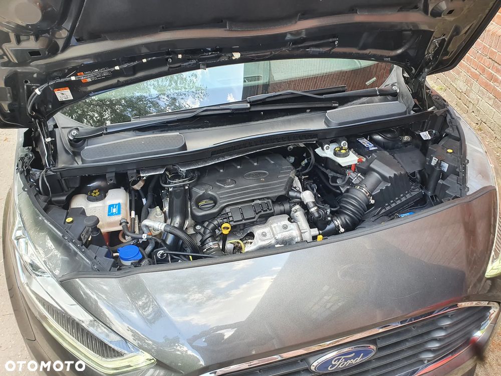 Ford Tourneo Connect Grand - 29