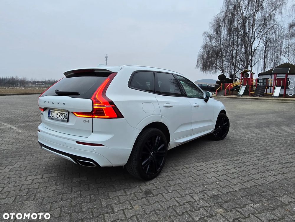 Volvo XC 60 D4 Momentum - 3