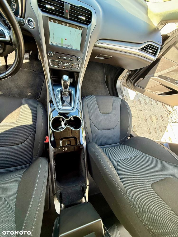 Ford Mondeo - 21