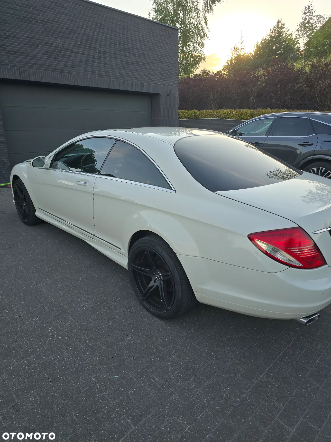 Mercedes-Benz CL - 4