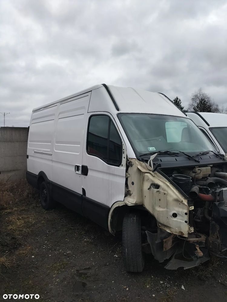 IVECO DAILY III DRZWI PRZOD FOTEL KIEROWNICA - 2