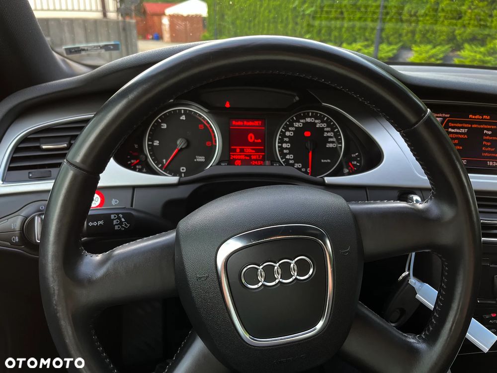 Audi A4 Avant - 13