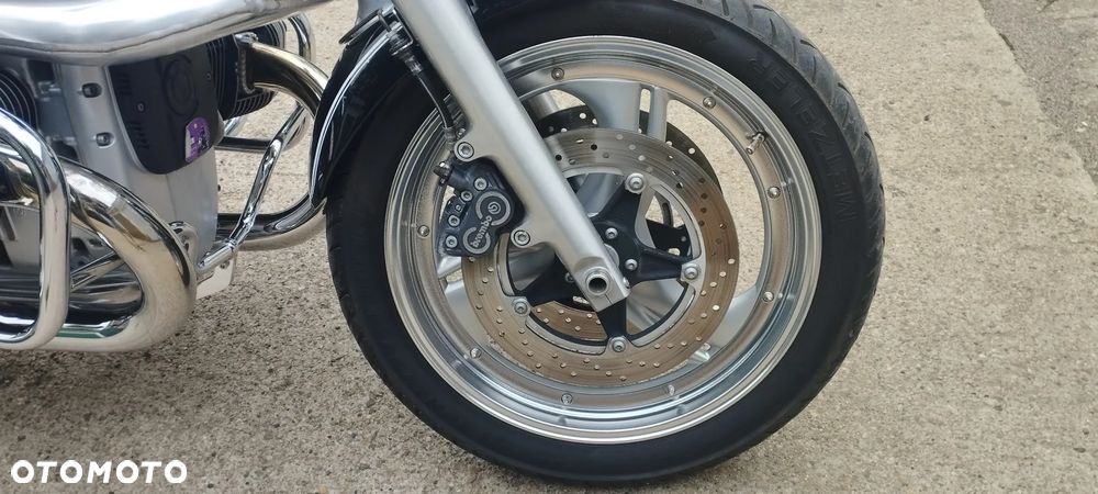 BMW R - 9