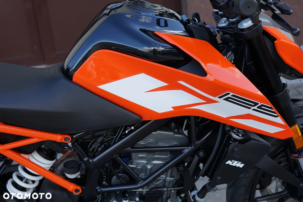 KTM Duke 125 - 10
