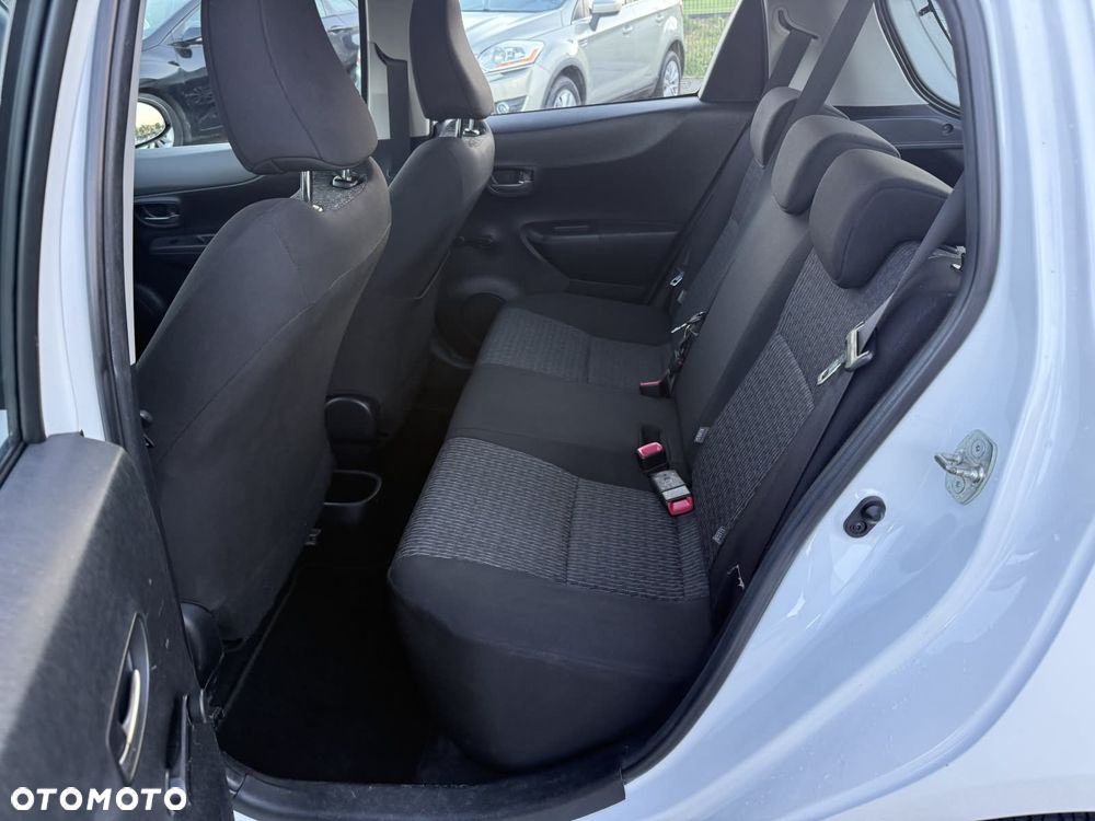 Toyota Yaris 1.33 VVT-i Edition 2014 - 17