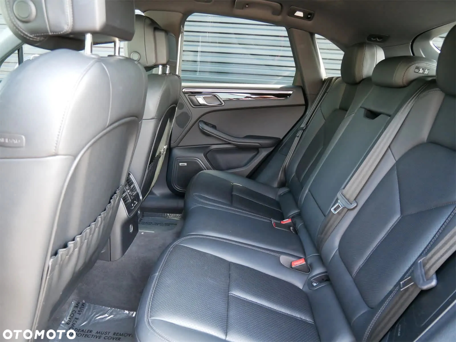 Porsche Macan - 14