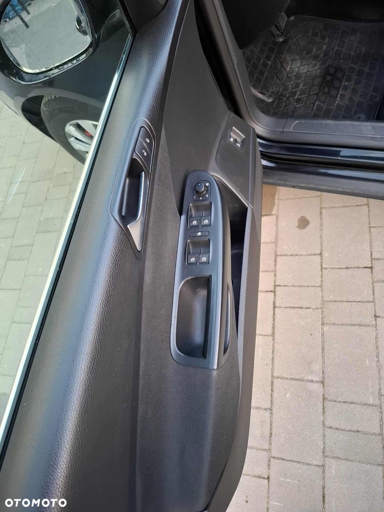 Volkswagen Passat Variant 2.0 TDI Comfortline DSG - 11