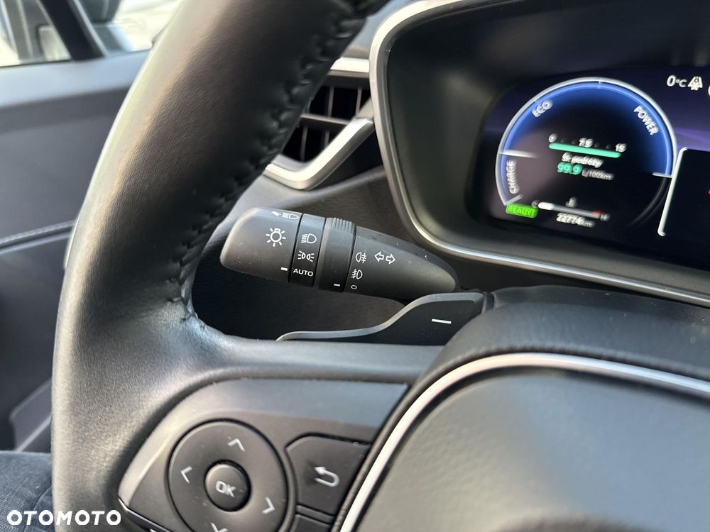 Toyota Corolla 2.0 Hybrid Comfort - 20
