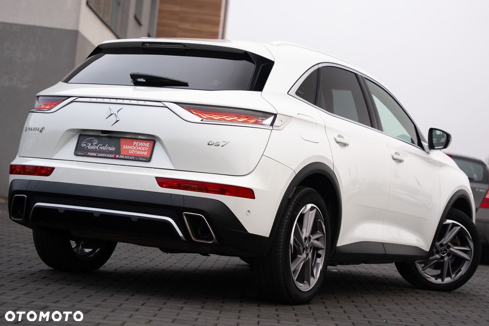 DS Automobiles DS 7 Crossback - 11