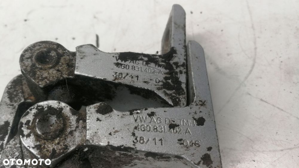 ZAWIAS DRZWI PRAWY PRZÓD TYŁ AUDI A6 C7 4G0831402A - 2
