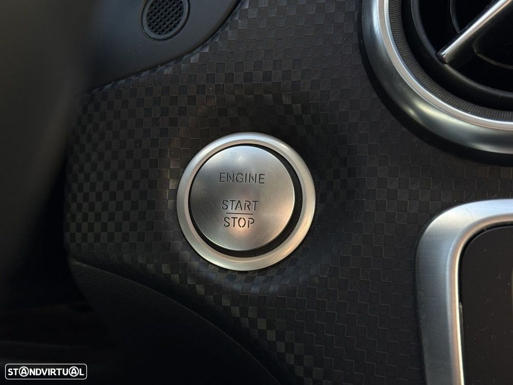 Mercedes-Benz A 180 d Urban - 11