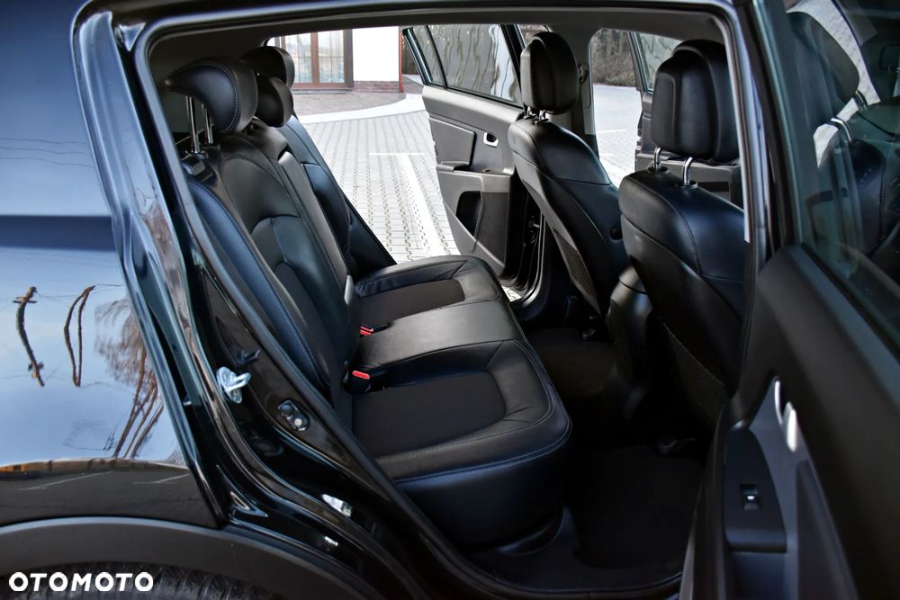 Kia Sportage 2.0 CVVT 2WD Spirit - 30